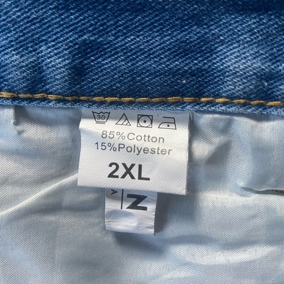 Shein distressed denim short shorts with frayed hem Size 16/18 - Picture 15 of 16